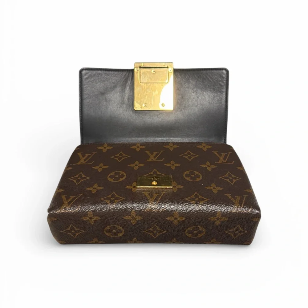 Louis Vuitton Monogram Canvas Thelma Pochette with COA - Picture 7 of 8
